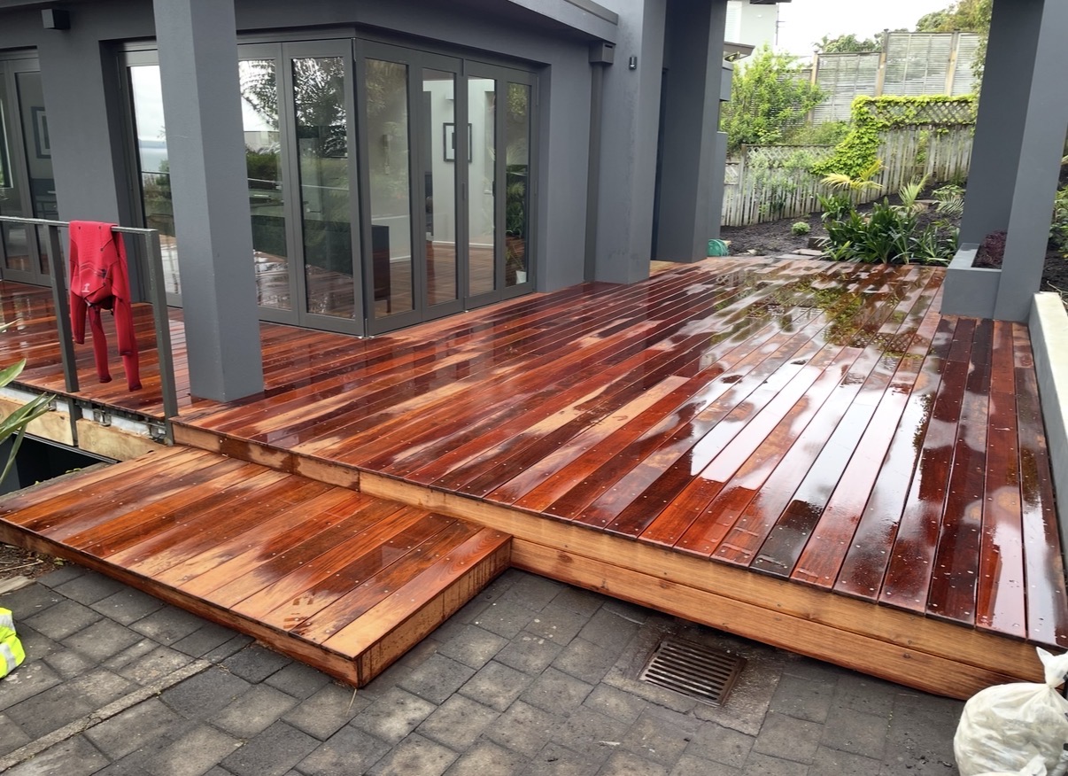 Spotted gum decking and wide steps connecting to the garden.